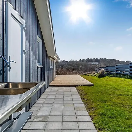 Gorjana - 500m From The Sea By Interhome *